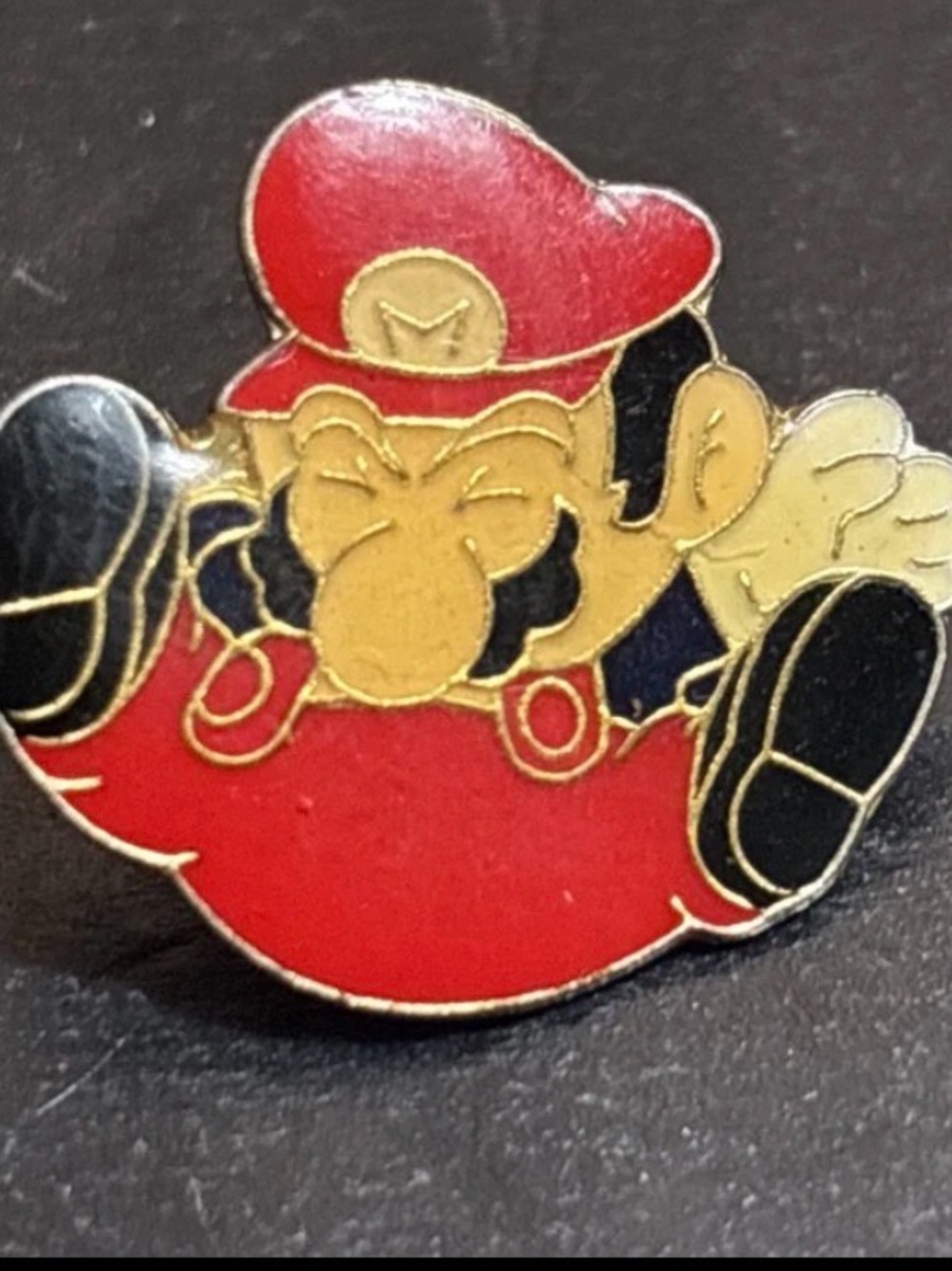 1988 Super Mario Enamel Pin Vintage Nintendo  Collector Land 80's Universal